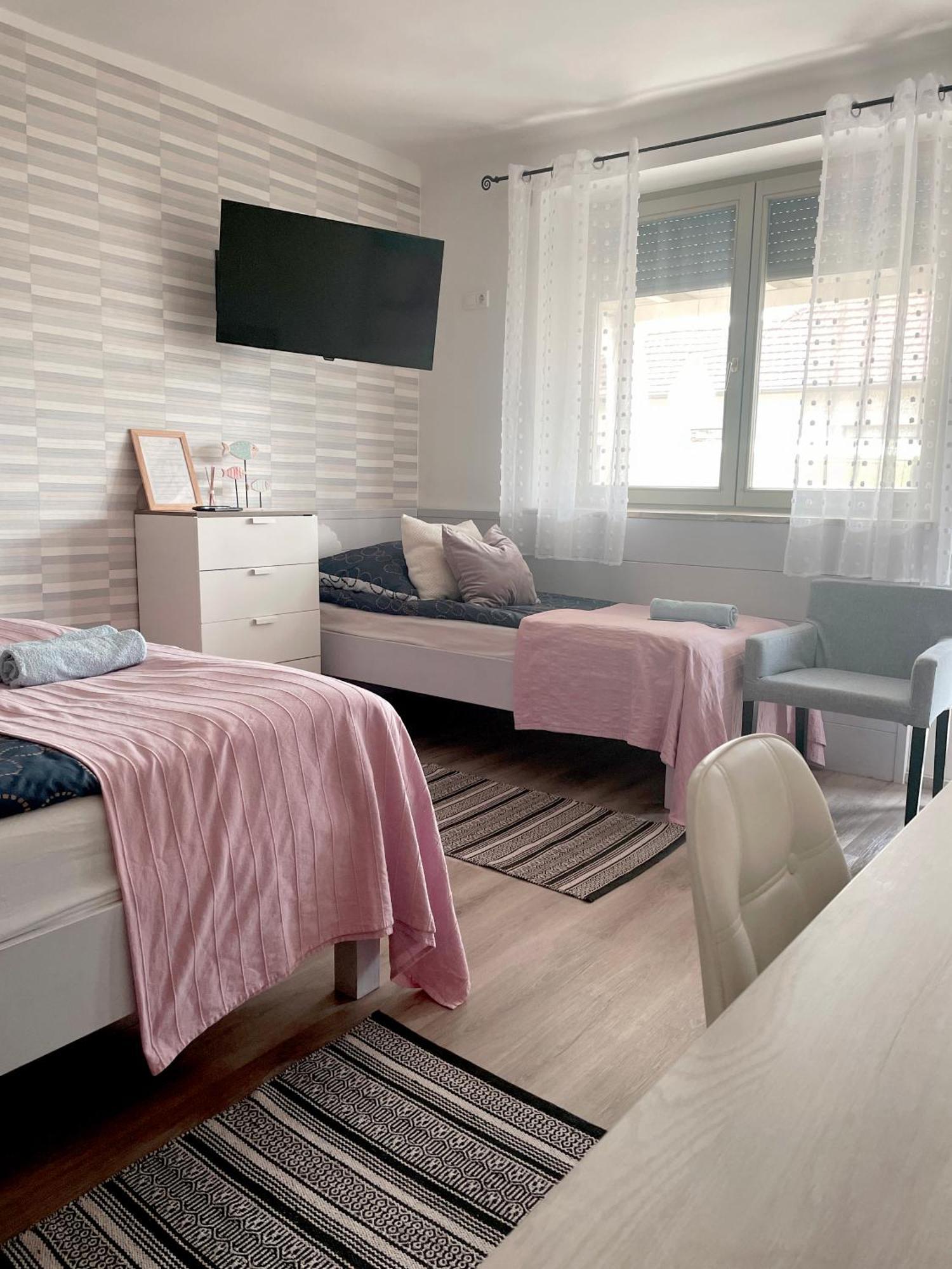 Szelrozsa Apartmanhaz Velence Bagian luar foto