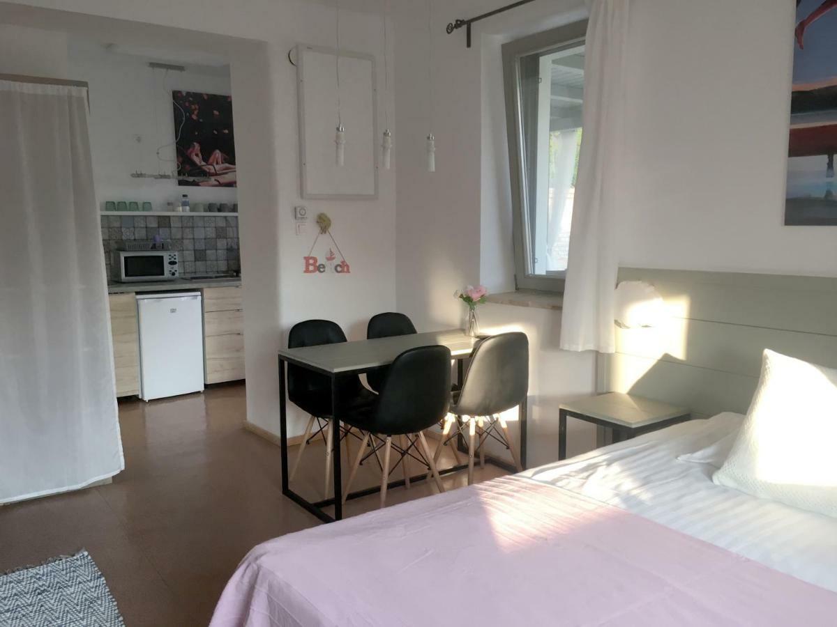 Szelrozsa Apartmanhaz Velence Bagian luar foto